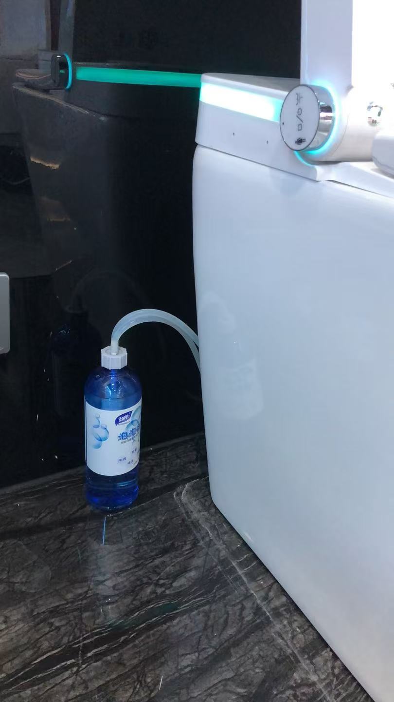 BathTec U5 – Smart Toilet with Signature Wing LED Lighting